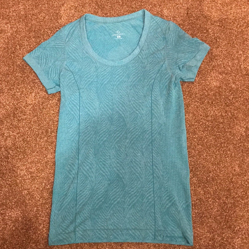 Moving Comfort dri fit workout T-shirt